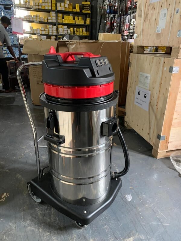 Global Hi Tech Compact Commercial Wet & Dry Vacuum Cleaner
